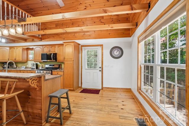 61 Misty Hill Lane, Franklin, NC 28734