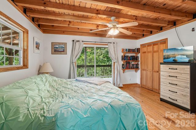 61 Misty Hill Lane, Franklin, NC 28734