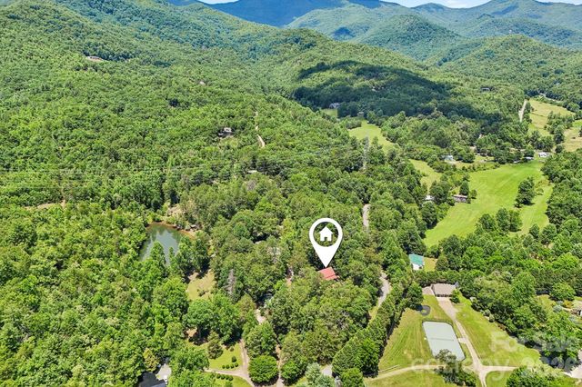 61 Misty Hill Lane, Franklin, NC 28734