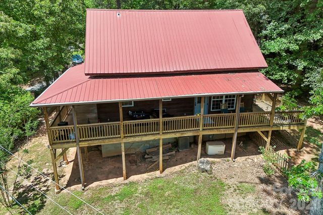 61 Misty Hill Lane, Franklin, NC 28734