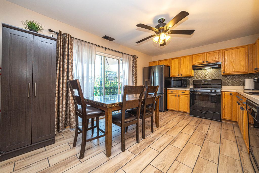 517 Silver Leaf Drive 517, Joliet, IL 60431 — photo 5