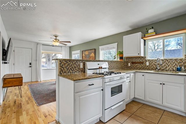 410 N 17th Street, Colorado Springs, CO 80904