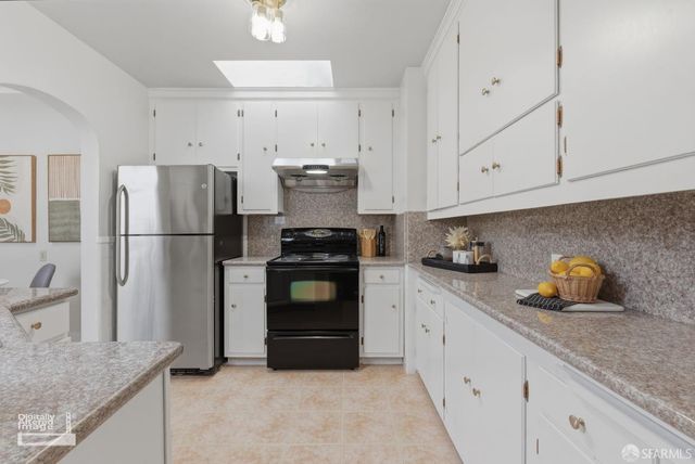 2115 20th Avenue, San Francisco, CA 94116