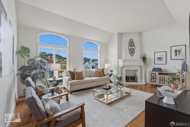 2115 20th Avenue, San Francisco, CA 94116