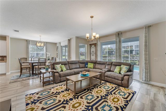 1592 FLANGE DRIVE, Davenport, FL 33896