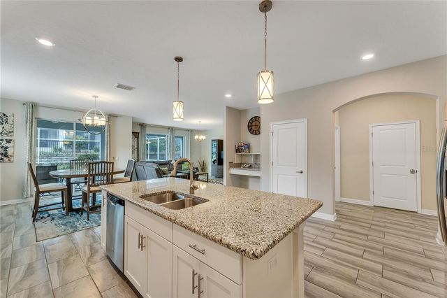 1592 FLANGE DRIVE, Davenport, FL 33896