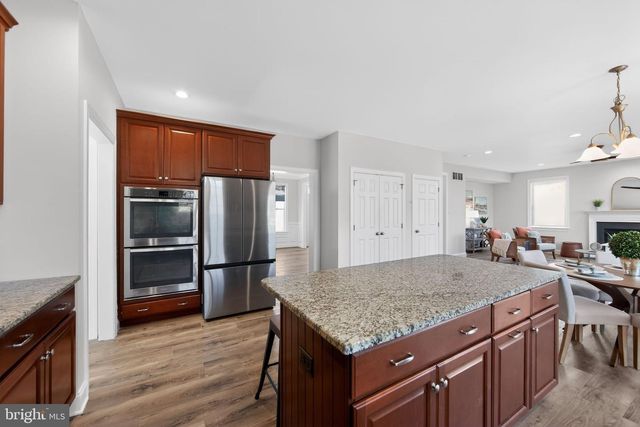 208 LIBERTY CIR, East Fallowfield Township, PA 19320