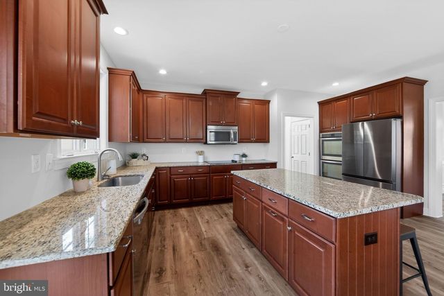 208 LIBERTY CIR, East Fallowfield Township, PA 19320