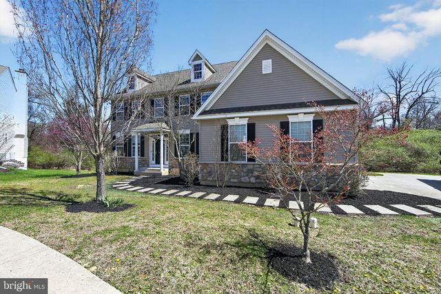 208 LIBERTY CIR, East Fallowfield Township, PA 19320