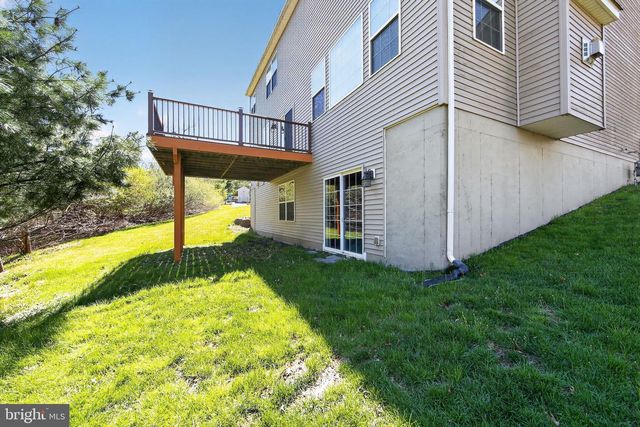 208 LIBERTY CIR, East Fallowfield Township, PA 19320