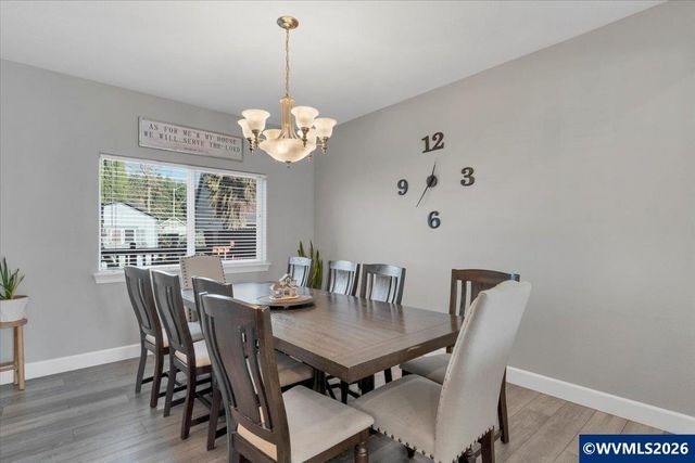 4985 Ward Dr NE, Salem, OR 97305