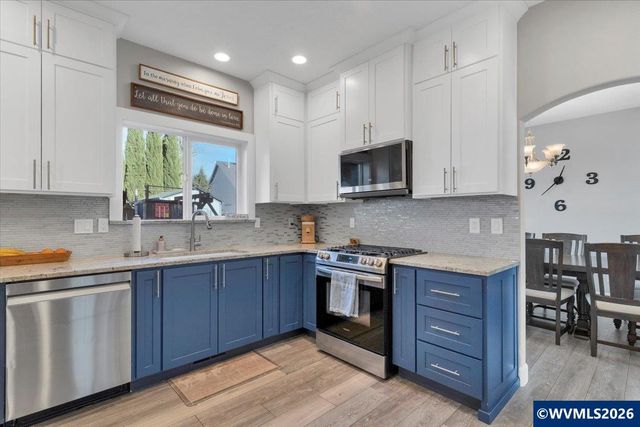 4985 Ward Dr NE, Salem, OR 97305