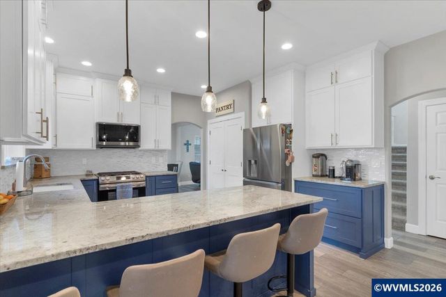 4985 Ward Dr NE, Salem, OR 97305