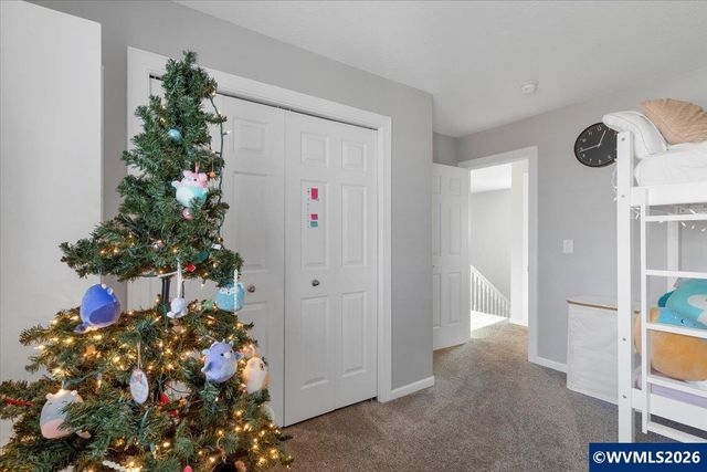 4985 Ward Dr NE, Salem, OR 97305