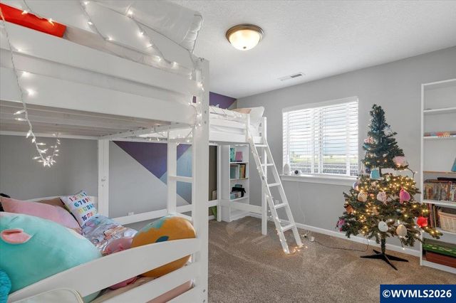 4985 Ward Dr NE, Salem, OR 97305