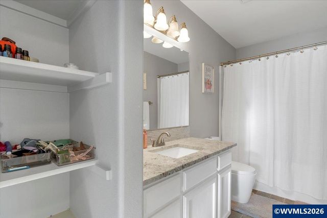 4985 Ward Dr NE, Salem, OR 97305