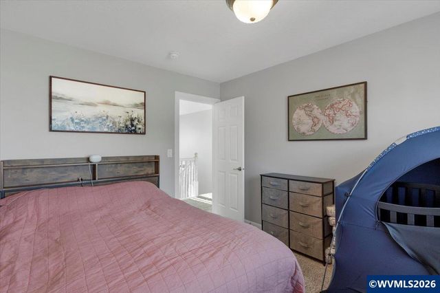 4985 Ward Dr NE, Salem, OR 97305