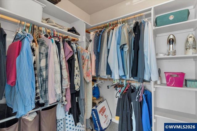 4985 Ward Dr NE, Salem, OR 97305