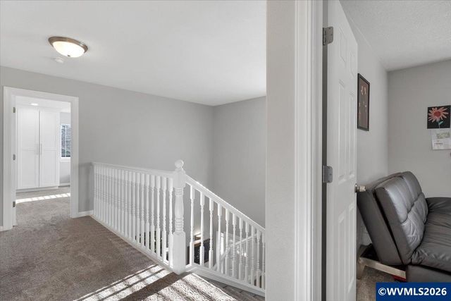 4985 Ward Dr NE, Salem, OR 97305