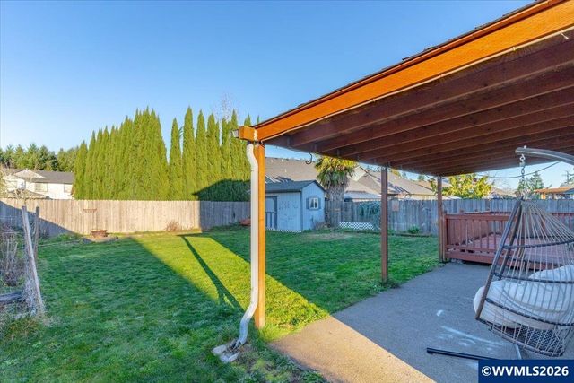 4985 Ward Dr NE, Salem, OR 97305