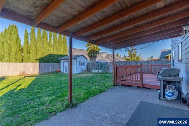 4985 Ward Dr NE, Salem, OR 97305