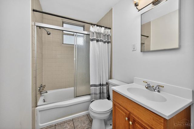 668 Elliott Avenue, Arlington Heights, OH 45215
