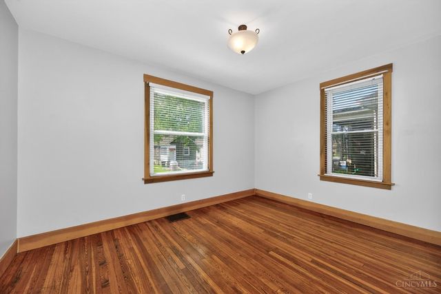 668 Elliott Avenue, Arlington Heights, OH 45215