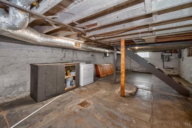 668 Elliott Avenue, Arlington Heights, OH 45215