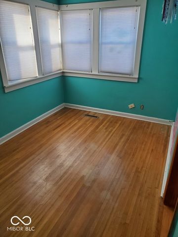 30 W 39th Street, Anderson, IN 46013