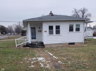 30 W 39th Street, Anderson, IN 46013