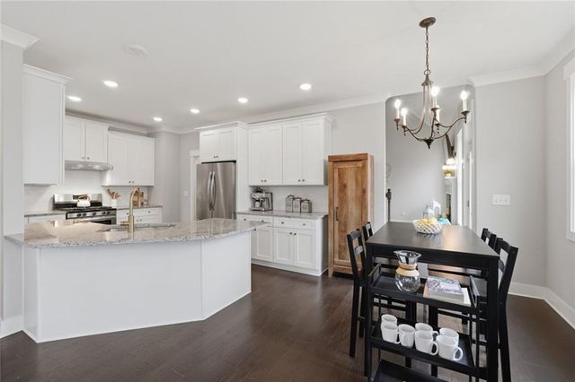 711 Carver Mill Road, Talking Rock, GA 30175