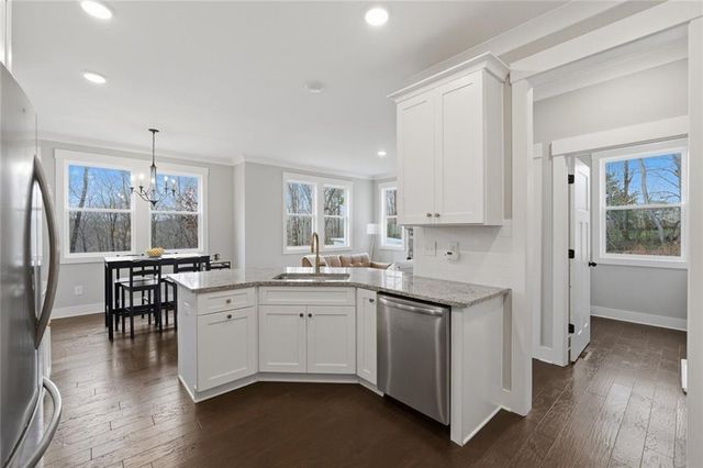 711 Carver Mill Road, Talking Rock, GA 30175