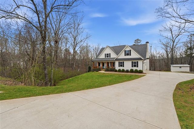 711 Carver Mill Road, Talking Rock, GA 30175