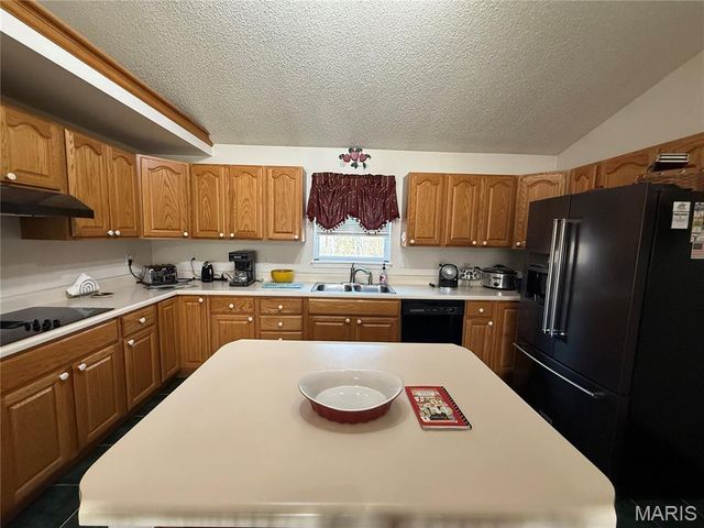 1018 Madison 271, Fredericktown, MO 63645