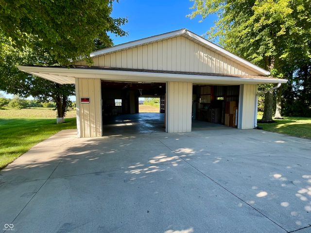 164 W 1450 N, Summitville, IN 46070