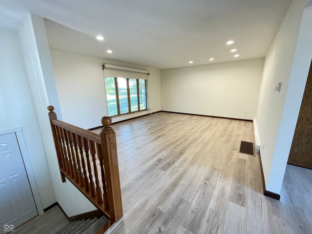 164 W 1450 N, Summitville, IN 46070