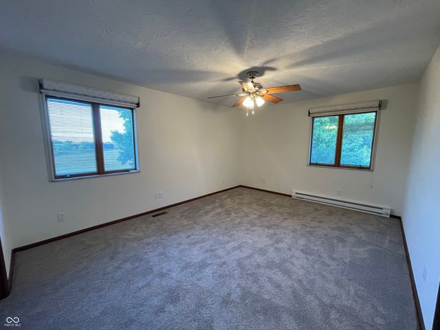 164 W 1450 N, Summitville, IN 46070