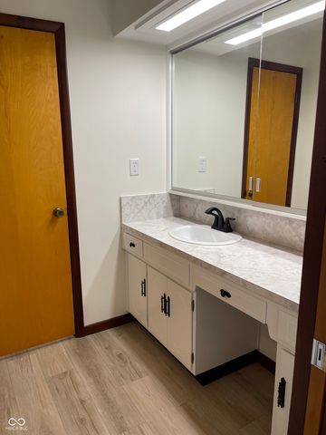 164 W 1450 N, Summitville, IN 46070