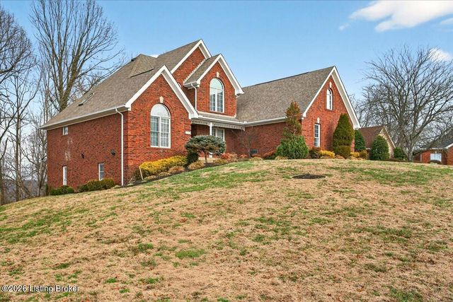 7911 Princess Wood Ct, Louisville, KY 40214