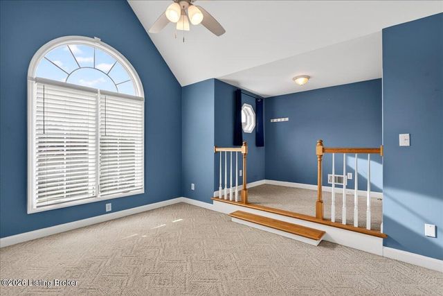 7911 Princess Wood Ct, Louisville, KY 40214