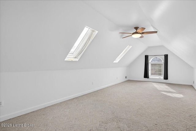 7911 Princess Wood Ct, Louisville, KY 40214