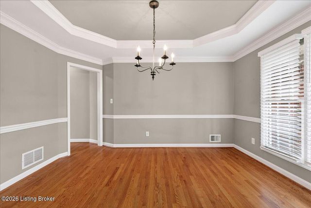 7911 Princess Wood Ct, Louisville, KY 40214