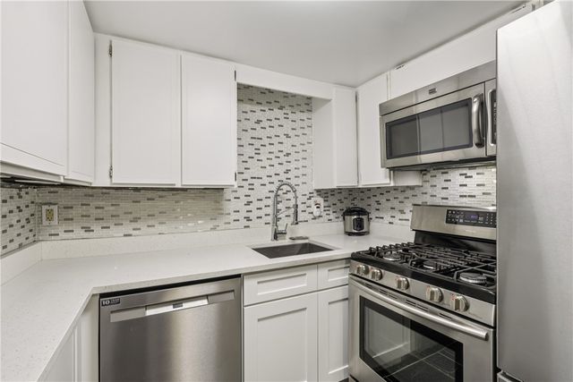 5 Bayard Rd 102, Shadyside, PA 15213