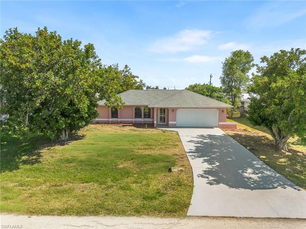 930 SW 34th ST, CAPE CORAL, FL 33914 — exterior