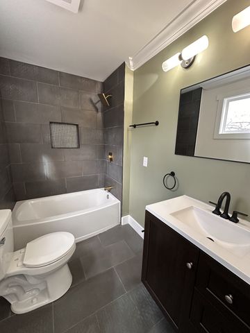 215 W End Ave, Mcminnville, TN 37110