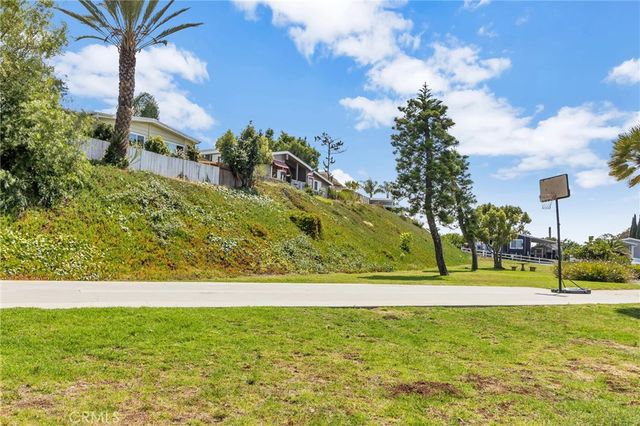971 Borden, San Marcos, CA 92069