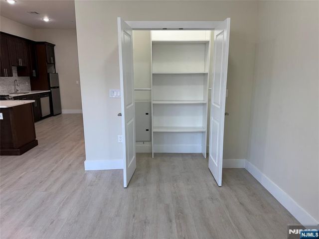 527-535 Union Avenue 2E, Belleville, NJ 07109