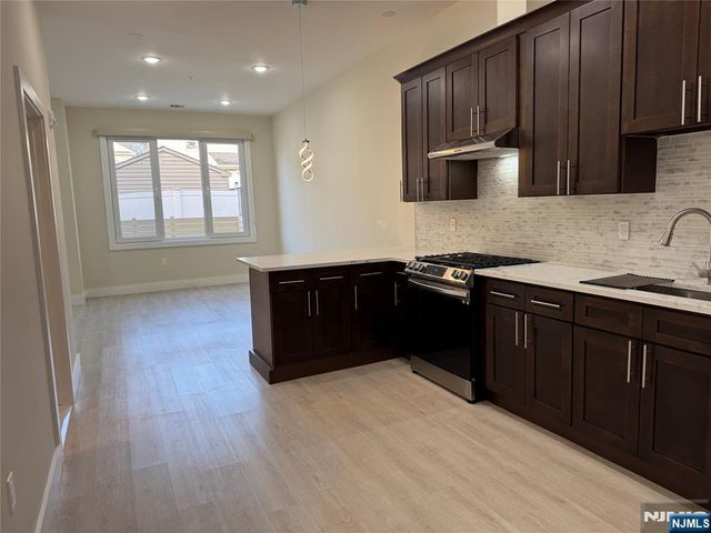 527-535 Union Avenue 2E, Belleville, NJ 07109