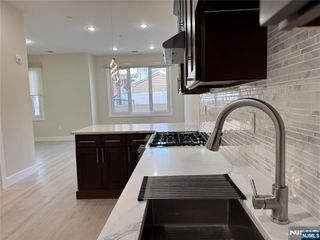 527-535 Union Avenue 2E, Belleville, NJ 07109