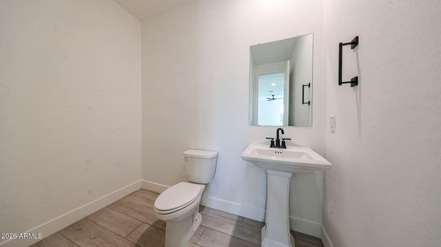 11663 W LUXTON Lane, Avondale, AZ 85323